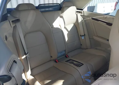 2012 Mercedes-Benz E 350 z USA, uszkodzony, nr VIN WDDKK5KF9CF147572